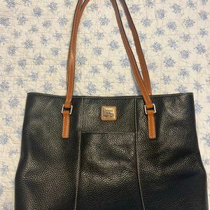 Dooney & Bourke 1975 handbags vintage black with brown straps and red interior